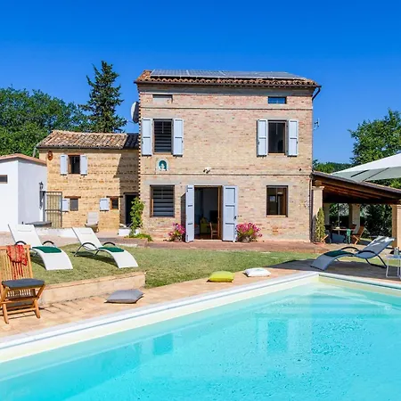 Vakantiehuis Casa Felicita- Marche Ferienhaeuser By Interhome